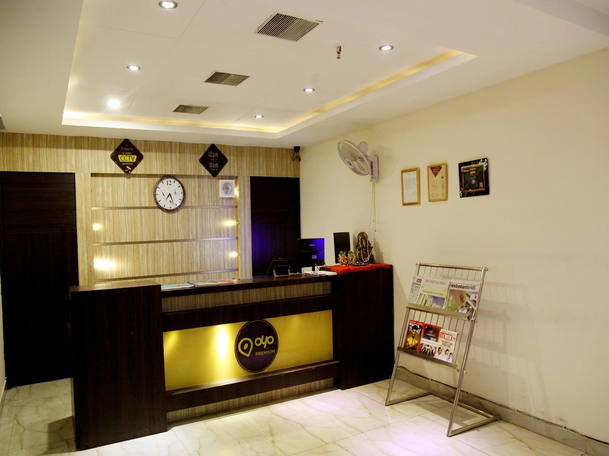 Oyo 905 Galaxy View Hotel Allāhābād Junction Dış mekan fotoğraf