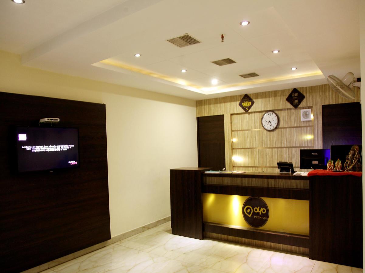 Oyo 905 Galaxy View Hotel Allāhābād Junction Dış mekan fotoğraf