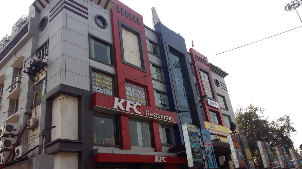 Oyo 905 Galaxy View Hotel Allāhābād Junction Dış mekan fotoğraf
